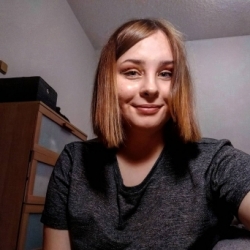 Adéla
