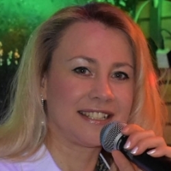 Lenka Kabátová