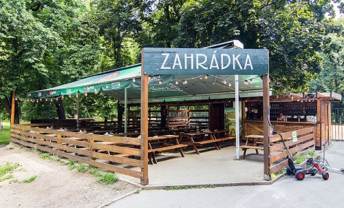 Zahradní restaurace Klamovka