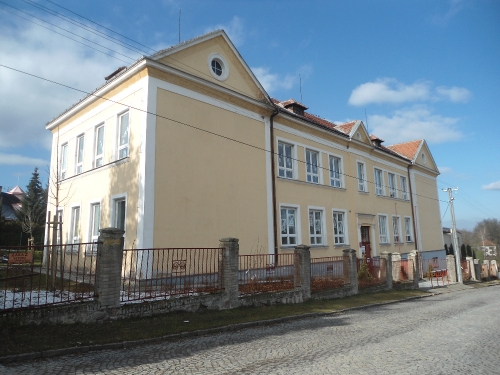 ZŠ Hluboš