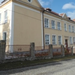 ZŠ Hluboš